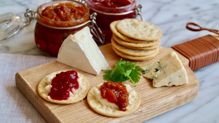 Plum Jam with cinnamon and chilli &   Peach Chutney with cardamom and&nbsp;ginger