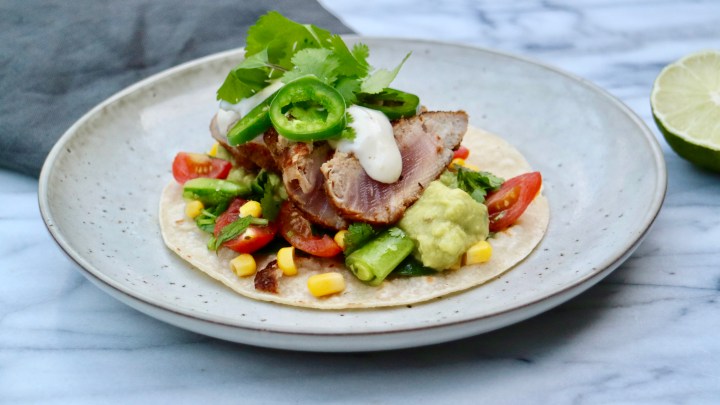 Fish taco with grilled tuna, tomato salad and lime&nbsp;aioli