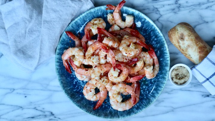 Grilled shrimps with&nbsp;horseradish