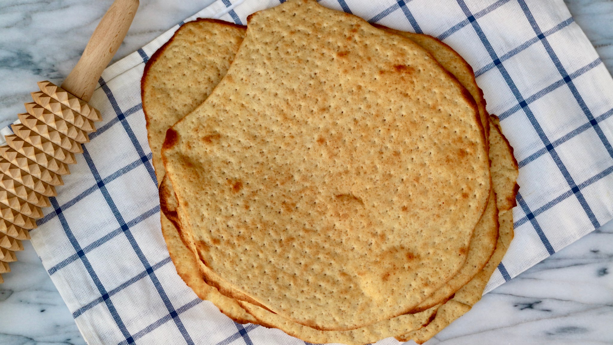 Swedish Flatbread (Hönökaka) with rye flour Scandinavian Simple Eating